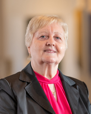 Erna Butsch